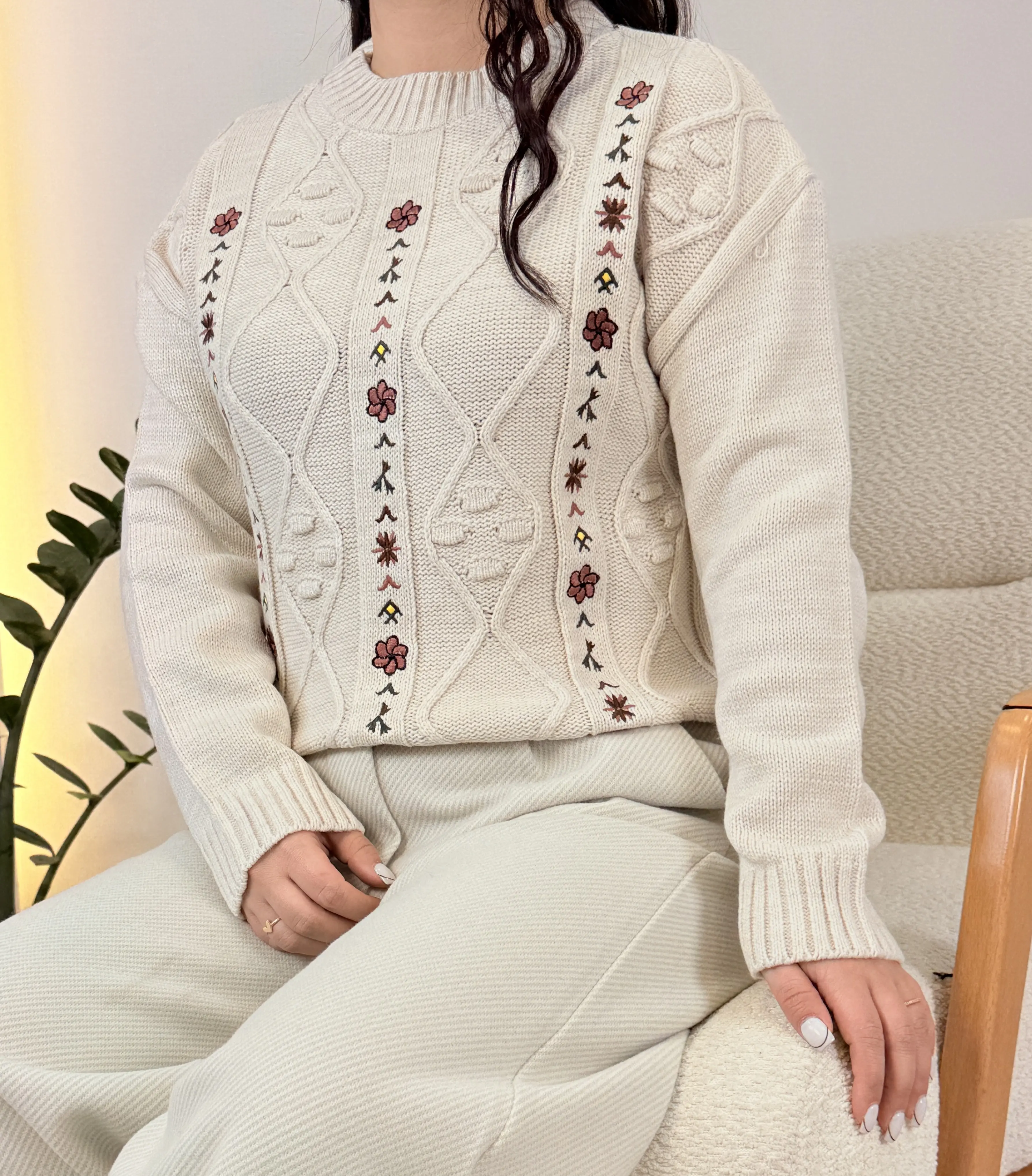 بافت گلدوزی ریز